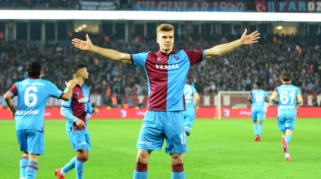 Trabzonspor Pantau Pergerakan Alexander Sorloth, Mantan Penyerang Tim Turki