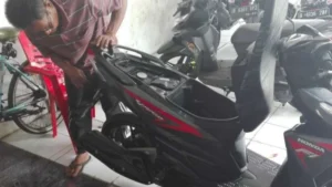 Trik Pedagang Motor Bekas Memoles Kendaraan Jadi Kinclong, Waspadai Penipuan di Pasar Motor Jakarta