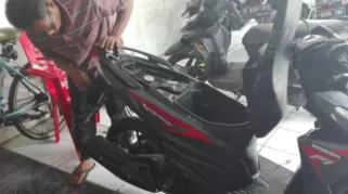 Trik Pedagang Motor Bekas Memoles Kendaraan Jadi Kinclong, Waspadai Penipuan di Pasar Motor Jakarta