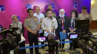 Trump Ancam Penutupan Selat Hormuz, Dampak Ekonomi dan Keamanan Global