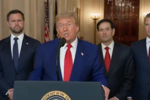 Trump Ancam Tak Akan Buka Blokade Selat Hormuz Jika Iran Tolak Perdamaian