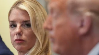 Trump Pecat Jaksa Agung Pam Bondi, Motif Kinerja dan Kontroversi Dokumen Epstein