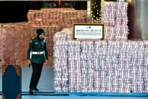 Uang Sitaan Satgas PKH Rp11,4 Triliun Dapat Tambal Defisit Anggaran, Kata Purbaya