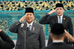 Viral Terpopuler: Selat Hormuz Jadi Jalur Penting, Sementara Prabowo Reshuffle Kabinet