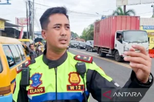 Wakapolresta Banyuwangi Pimpin Pengaturan Lalu Lintas di Pelabuhan Ketapang