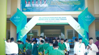 Wakil Ketua PWNU Jateng Jelaskan Khidmah Sosial sebagai Tarekat Pengurus NU