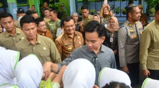 Wapres Gibran Tiba di Manado, Tinjau Lokasi Terdampak Gempa dan Program MBG
