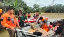 Warga Aceh Timur Demo Minta Transparansi Bantuan Banjir