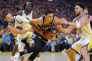 Warriors vs Kings: Pertarungan Sengit di Golden 1 Center, Curry Cedera dan Tim Menghadapi Tantangan Play‑In