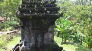 wisata spiritual di situs-situs candi Banyuwangi: Menyelami Sejarah dan Makna