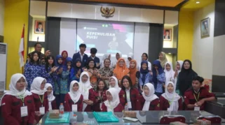 Workshop Parade Sastra Bercerita di Rembang Tingkatkan Keterampilan Menulis Puisi dan Novel Pemuda