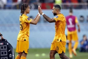 Xavi Simons Ditinggalkan Piala Dunia 2026 Akibat Cedera ACL Parah