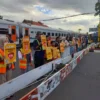 YLKI Desak Reformasi Total Sistem Keselamatan Kereta Api Usai Kecelakaan Bekasi Timur