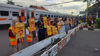 YLKI Desak Reformasi Total Sistem Keselamatan Kereta Api Usai Kecelakaan Bekasi Timur