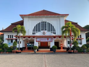 10 Regentstraat Hidupkan Eks Kantor Pos Kebon Rojo Jadi Ruang Sejarah Kuliner Surabaya