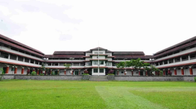 41 Sekolah Maung Jawa Barat: Rekomendasi 28 SMA dan 13 SMK Unggulan untuk Masa Depan Cerah