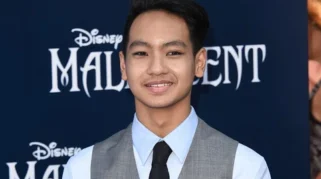 5 Berita Populer Maddox Jolie-Pitt Ajukan Ganti Nama Ayu Ting Ting Nonton BTS, Sorotan Terbaru Dunia Hiburan