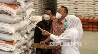 Ahmad Dhani Pastikan Stok Beras di Jawa Timur Aman Hingga 18 Bulan ke Depan