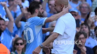 Air Mata Perpisahan Guardiola Luruh di Stadion Etihad Setelah Satu Dekade Berjaya