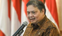 Airlangga Pastikan Kebijakan Ekspor Komoditas SDA Strategis Berjalan Bertahap