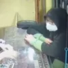 Aksi Pencurian Produk Kosmetik di Toko Modern Bondowoso Terekam CCTV