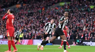 Alexander Isak Tak Main Laga Liverpool vs Manchester United karena Cedera dan Kebijakan Pelatih