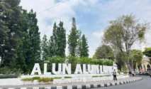 Alun-Alun Lumajang Ditutup Sementara untuk Pelaksanaan Sholat Idul Adha 1447 H
