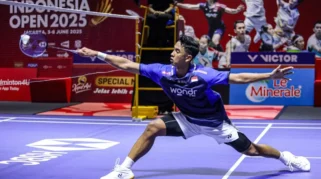 Alwi Farhan Singkirkan Unggulan Pertama, Lolos ke Perempat Final Singapore Open 2026
