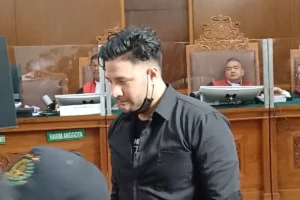 Ammar Zoni Tidak Ajukan Banding Usai Vonis 7 Tahun Narkoba, Kuasa Hukum Serahkan Surat Pernyataan