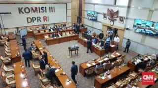 Anggota Komisi III DPR Siap Bahas Revisi RUU Polri, Namun Menunggu Arahan Pimpinan