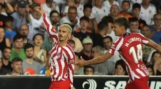 Antoine Griezmann Minta Maaf kepada Suporter Atletico Madrid Jelang Kepindahan ke MLS