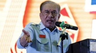 Anwar Ibrahim Tingkatkan Dana Hibah Khusus Sabah Menjadi RM1.5 Miliar