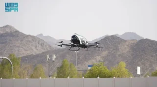 Arab Saudi Uji Coba RoboBus Otonom untuk Mobilitas Jemaah di Madinah
