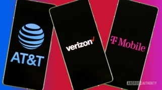 AT&T, T-Mobile, dan Verizon Berpotensi Hadapi Masalah Regulasi Usai Bersatu Lawan SpaceX
