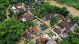 Banjir Luapan Sungai Menjangan di Lumajang Meluas, 500 Rumah Terendam