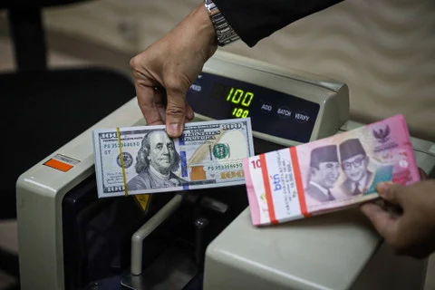 Bank Indonesia Buka Suara soal Rupiah Sempat Tembus Rp 17.893 per Dolar AS: Apa Penyebab dan Langkah Penstabilannya?