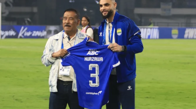 Bantu Persib Kembali ke Puncak, Layvin Kurzawa Dipuji Bojan Hodak sebagai Pemain Top