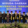 “Berani Dulu, Sempurna Belakangan”: Dahlan Iskan Motivasi Lulusan UT Surabaya Menjelang Wisuda