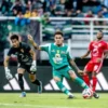 Bernardo Tavares Minta Persebaya Tetap Rendah Hati Usai Kemenangan Besar atas Semen Padang