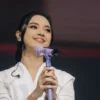 Biodata Deby Rosalia, Penyanyi Indonesia yang Viral di KBS National Singing Contest