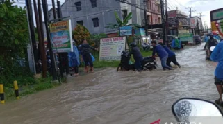 BMKG Ingatkan Warga Kalimantan Timur Waspada Hujan Lebat Disertai Petir