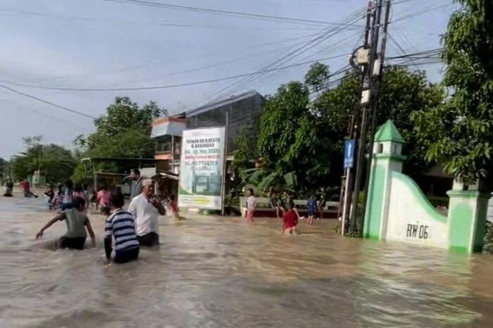 BNPB Imbau Warga Waspadai Potensi Hujan Lebat dan Ancaman Banjir di Berbagai Wilayah Indonesia