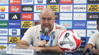 Bojan Hodak Sebut Persib Hadapi Musim Tersulit untuk Raih Hattrick Juara