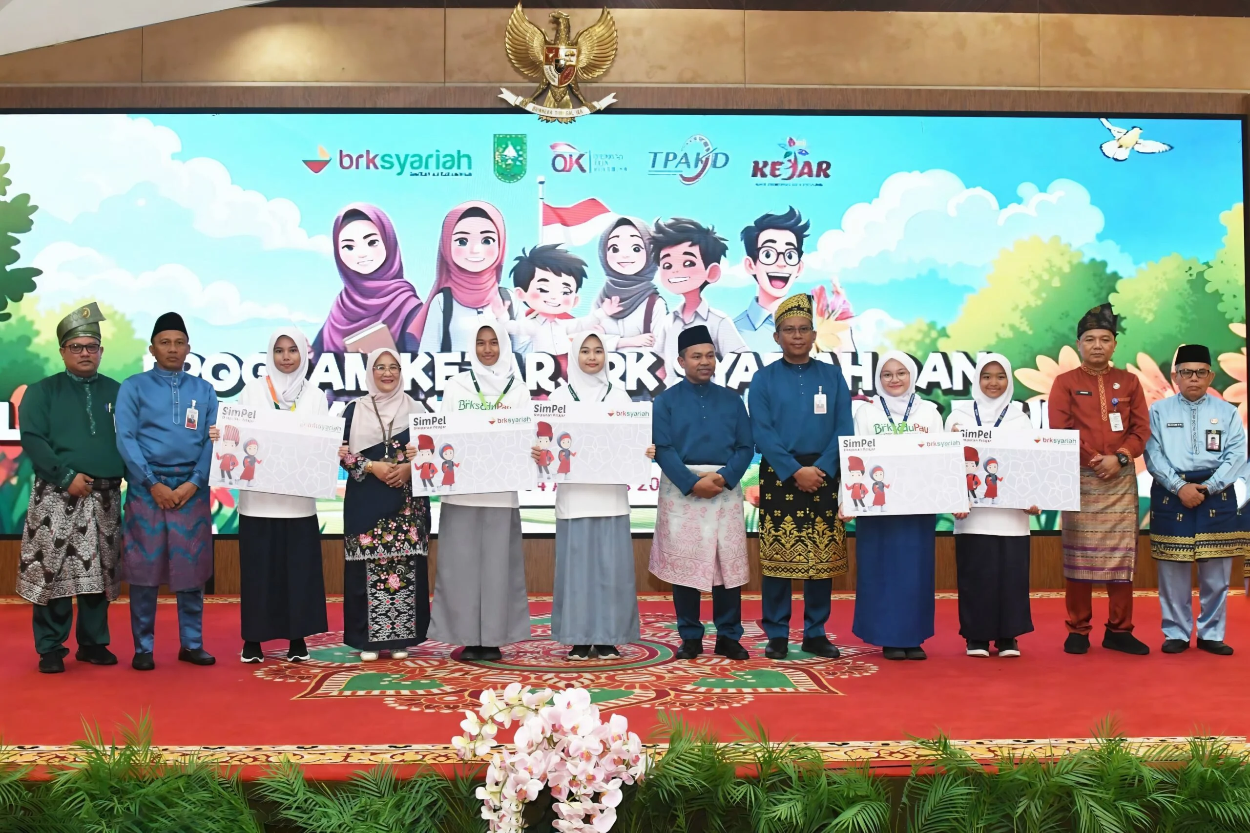 BRK Syariah Dorong Generasi Peduli Lingkungan, 50 Relawan Sekolah Dumai Kini Miliki Tabungan Bank Sampah