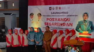 Bupati Situbondo Resmikan Posyandu 6 Bidang Standar Pelayanan Minimal di Desa Sumberkolak
