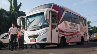 Bus Si Cinta Resmi Diluncurkan untuk Mempermudah Eksplorasi Wisata di Kabupaten Jember