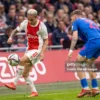 Cara Menyaksikan Pertandingan Ajax vs FC Utrecht di Eredivisie 2026