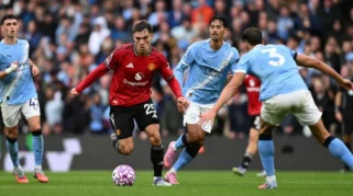 Christos Tzolis Buka Peluang Gabung Manchester United di Tengah Minat Arsenal dan Man City