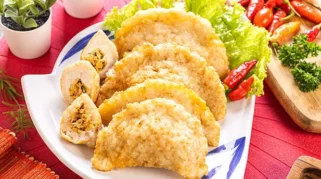 Cireng Aisyah Dari Dapur Rumahan ke Meja Kafe Gresiknesia, Inspirasi Mahasiswa Tuli di Gresik