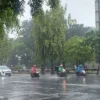 Cuaca Jakarta Hari Ini: Cerah di Sebagian Wilayah, Hujan Ringan Mengintai Jakarta Selatan dan Timur